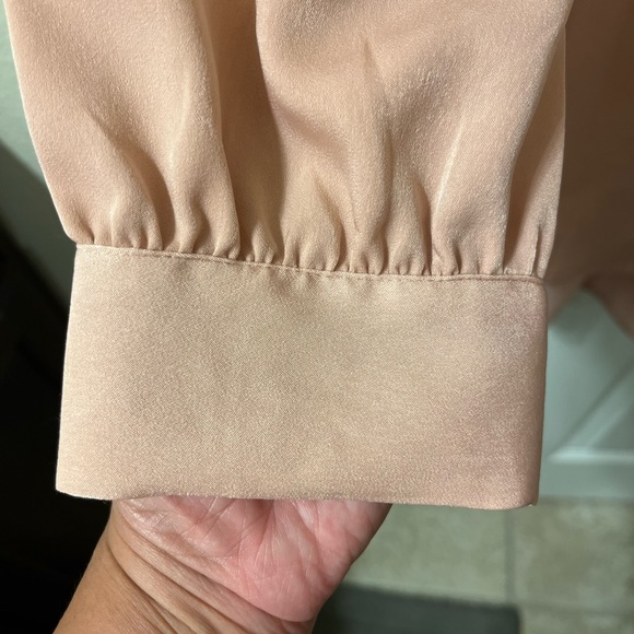 New 100%polyester blouse beautiful rose gold - Picture 3 of 6